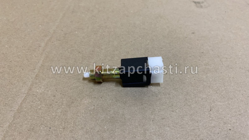 Выключатель стоп сигналов ISUZU NQR71 8978551870